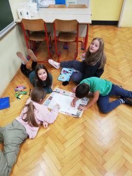 četrtošolci berejo 3